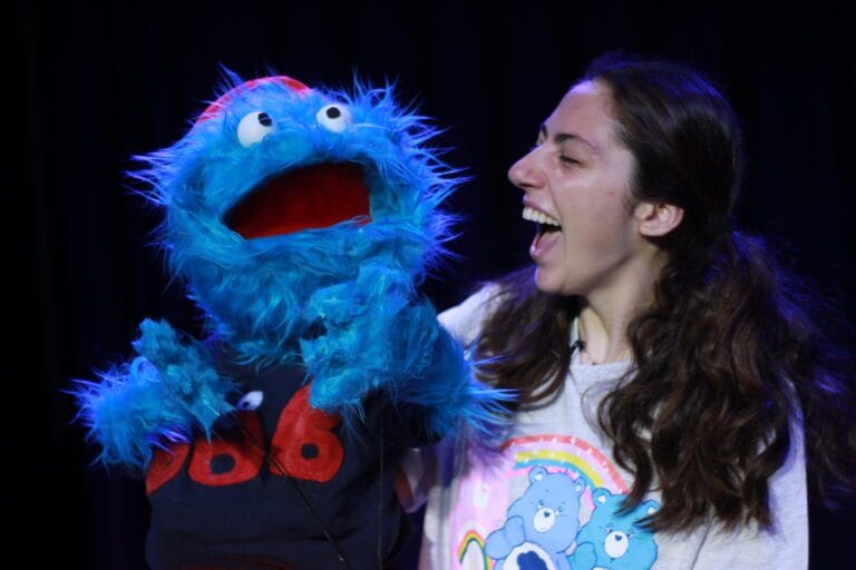 a monster in my bed riccardo rigamonti2 teatro interactivo para infantil - A monster in my bed joyful education